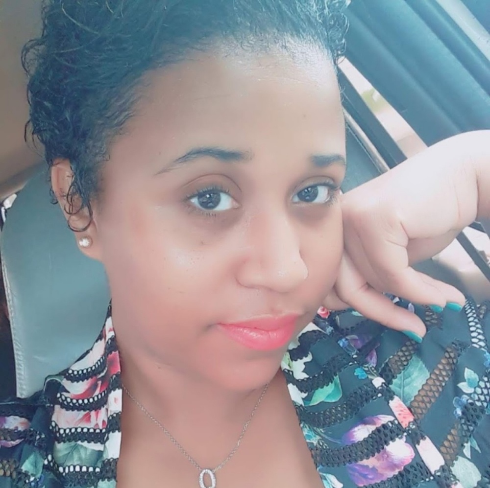 Meet your Posher, Kendra